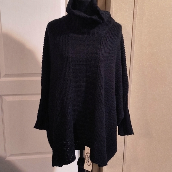 CHANNA Oversized Tunic Sweater Size L/Xl - Picture 2 of 11